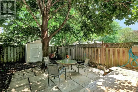 93 Mountshannon Drive Ottawa ON K2J 4C2