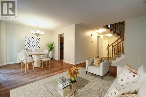 93 Mountshannon Drive Ottawa ON K2J 4C2
