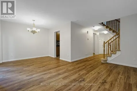 93 Mountshannon Drive Ottawa ON K2J 4C2