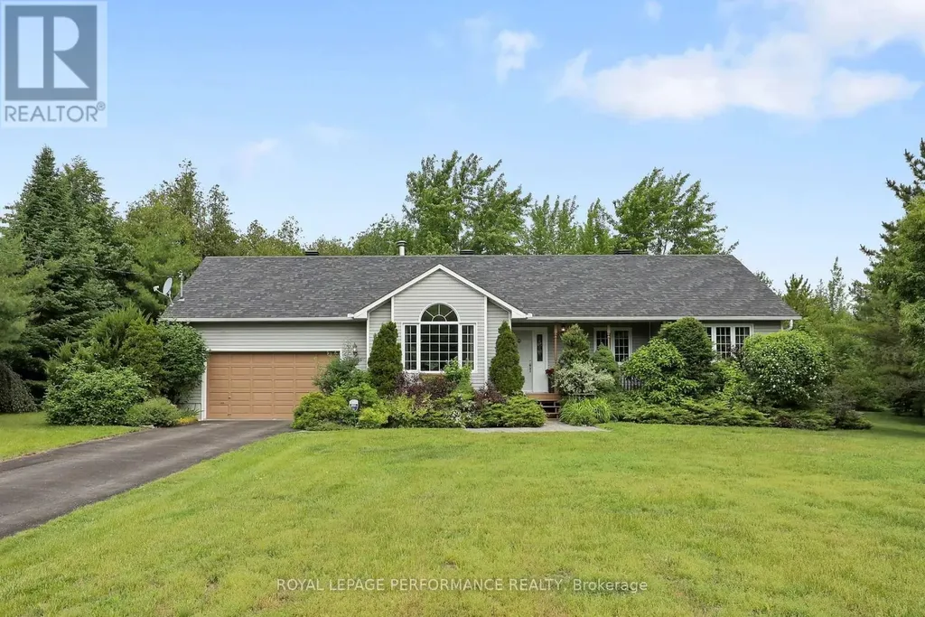 6115 Kaycourt Drive Ottawa ON K0A 2W0