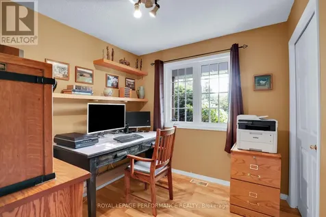 6115 Kaycourt Drive Ottawa ON K0A 2W0