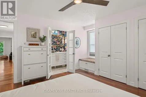 1961 Oakdean Crescent Ottawa ON K1J 6H6