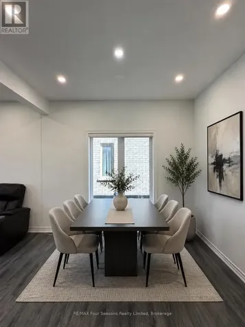 72 Mclean Avenue Collingwood ON L9Y 4B3