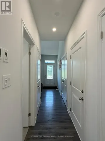 72 Mclean Avenue Collingwood ON L9Y 4B3