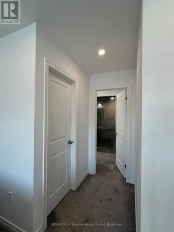 72 Mclean Avenue Collingwood ON L9Y 4B3