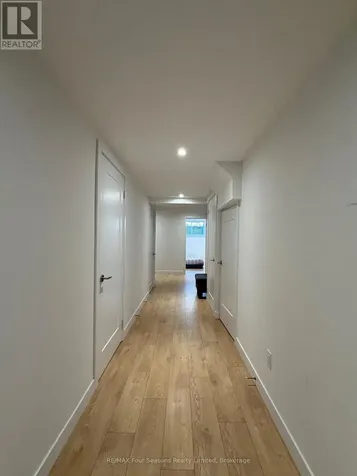 72 Mclean Avenue Collingwood ON L9Y 4B3