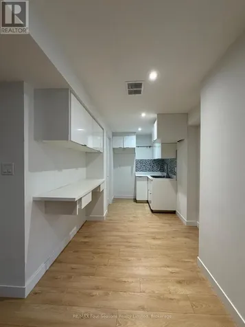 72 Mclean Avenue Collingwood ON L9Y 4B3