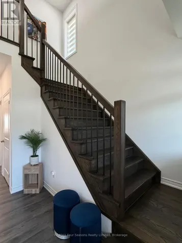 72 Mclean Avenue Collingwood ON L9Y 4B3