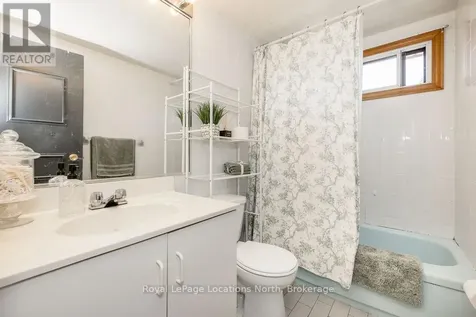 77 Laidlaw Street Wasaga Beach ON L9Z 2L2