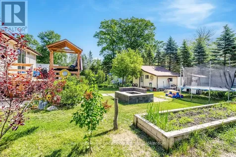 77 Laidlaw Street Wasaga Beach ON L9Z 2L2