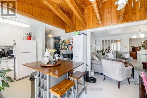 77 Laidlaw Street Wasaga Beach ON L9Z 2L2