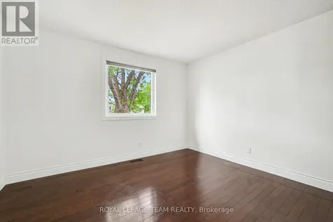 26 Bernier Terrace Ottawa ON K2L 2V2