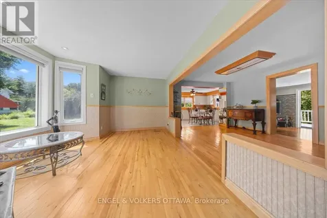 2481 Manse Road Ottawa ON K4C 1C6