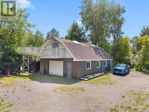 2481 Manse Road Ottawa ON K4C 1C6