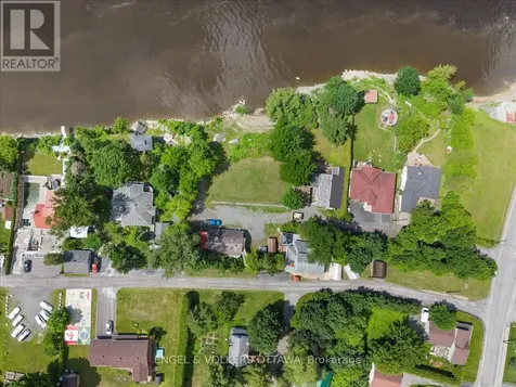 2481 Manse Road Ottawa ON K4C 1C6