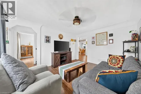 726 Brighton Avenue Hamilton ON L8H 6H6