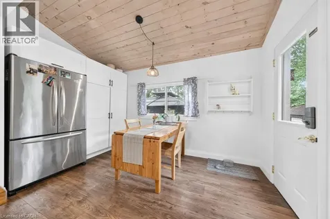 726 Brighton Avenue Hamilton ON L8H 6H6