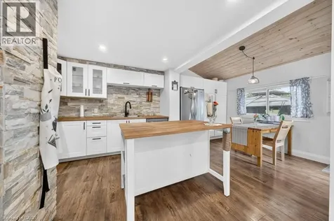 726 Brighton Avenue Hamilton ON L8H 6H6