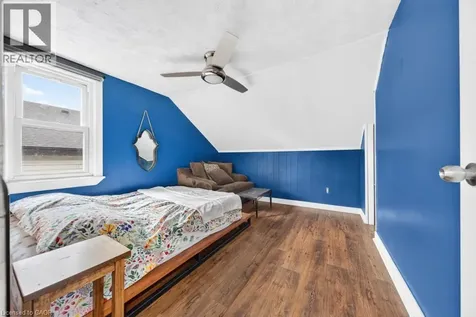 726 Brighton Avenue Hamilton ON L8H 6H6
