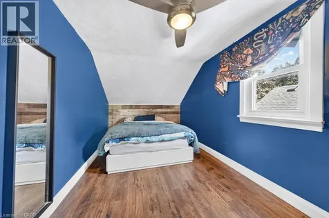 726 Brighton Avenue Hamilton ON L8H 6H6