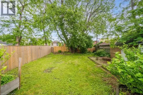 726 Brighton Avenue Hamilton ON L8H 6H6