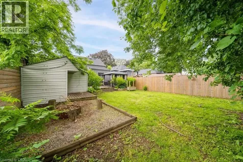726 Brighton Avenue Hamilton ON L8H 6H6