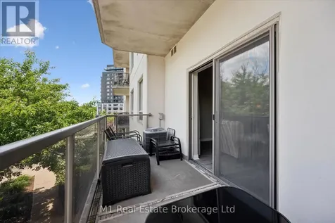 60 Wyndham Street South Guelph (st. Patrick's Ward) ON N1E 7H7