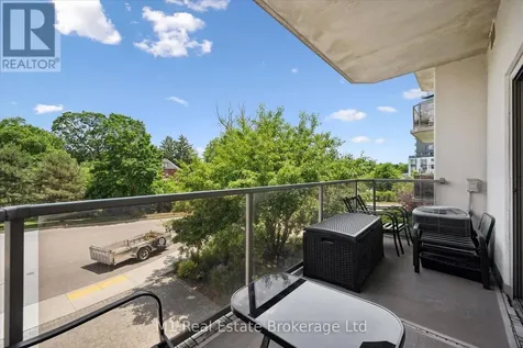 60 Wyndham Street South Guelph (st. Patrick's Ward) ON N1E 7H7
