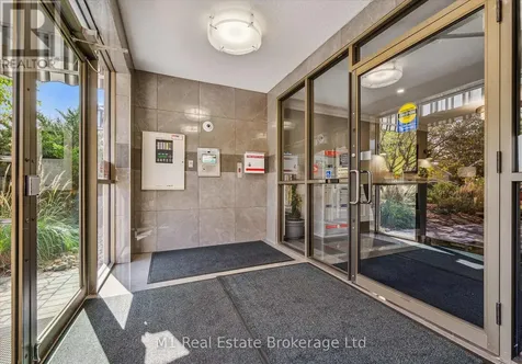 60 Wyndham Street South Guelph (st. Patrick's Ward) ON N1E 7H7