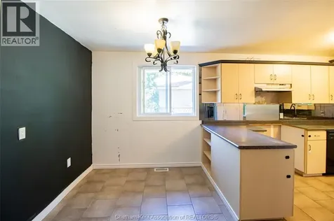 28 Sudbury Drive Chatham ON N7L 2K2