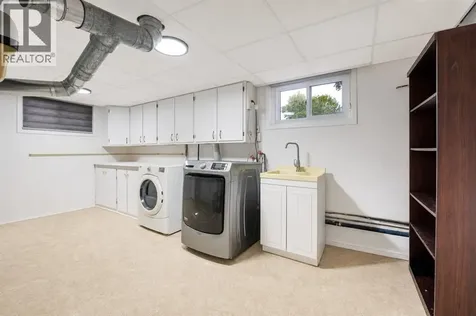 890 Hollands Avenue Sarnia ON N7S 3C1