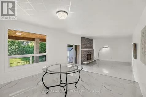 1444 Normandy Crescent Ottawa ON K2C 0N6