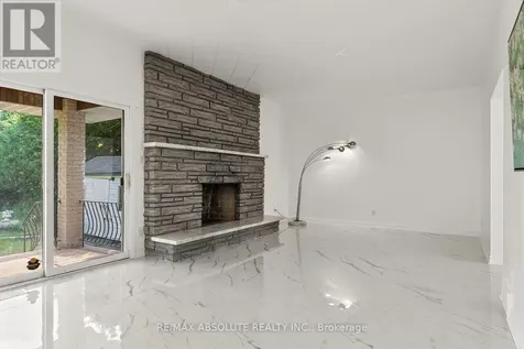 1444 Normandy Crescent Ottawa ON K2C 0N6