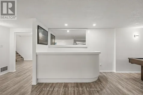 1444 Normandy Crescent Ottawa ON K2C 0N6