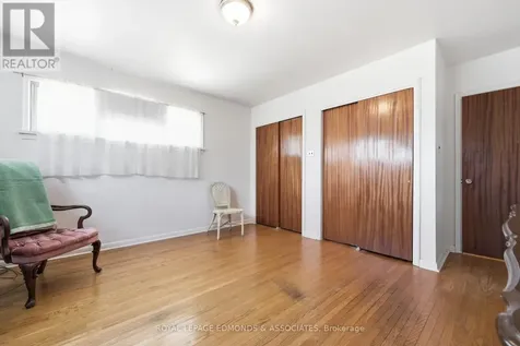 28 Barry Street Laurentian Valley ON K8A 7L5