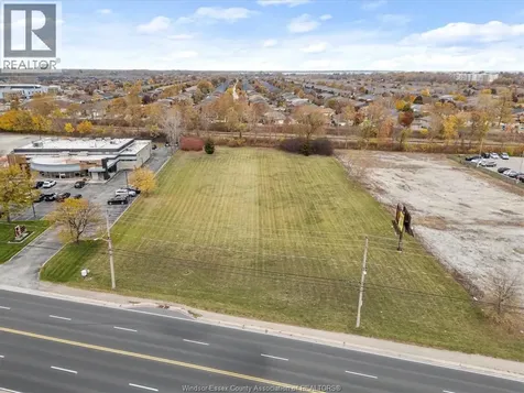 10982 Tecumseh Road East Windsor ON N8R 1A8