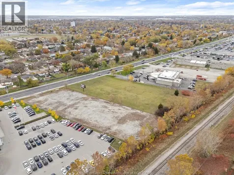 10982 Tecumseh Road East Windsor ON N8R 1A8