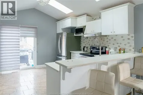409 Rene Drive Lasalle ON N9J 3R2