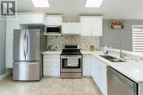 409 Rene Drive Lasalle ON N9J 3R2
