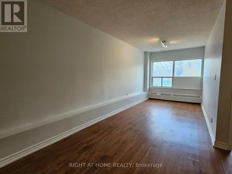 1801 Eglinton Avenue West Toronto (oakwood Village) ON M6E 2H8