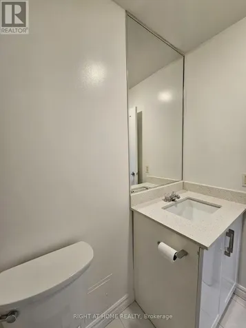1801 Eglinton Avenue West Toronto (oakwood Village) ON M6E 2H8