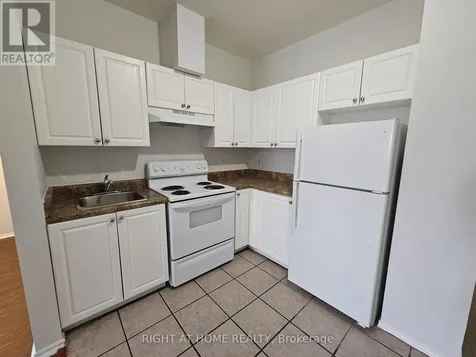 1801 Eglinton Avenue West Toronto (oakwood Village) ON M6E 2H7