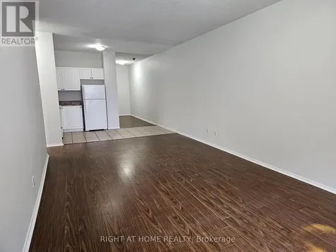 1801 Eglinton Avenue West Toronto (oakwood Village) ON M6E 2H7