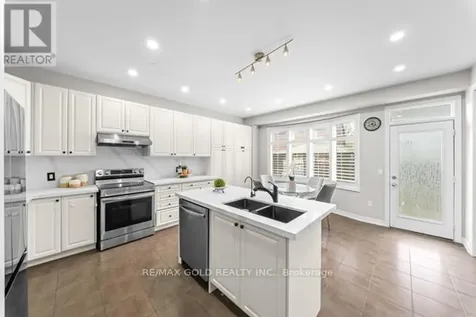 10 Rougebank Avenue Caledon ON L7C 3V1