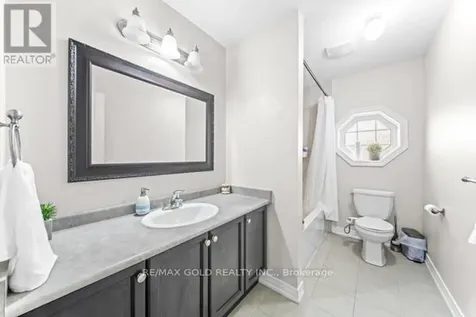 10 Rougebank Avenue Caledon ON L7C 3V1