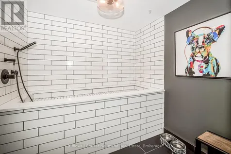 73 Arthur Street South Guelph (st. Patrick's Ward) ON N1E 0S6