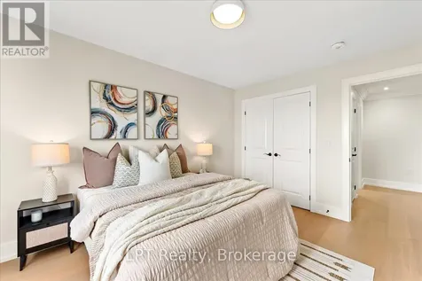 47 Atlantis Drive Orillia ON L3V 8L4
