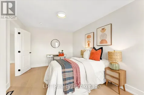47 Atlantis Drive Orillia ON L3V 8L4