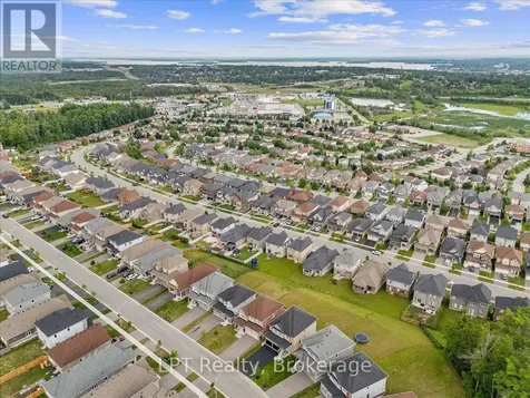 47 Atlantis Drive Orillia ON L3V 8L4