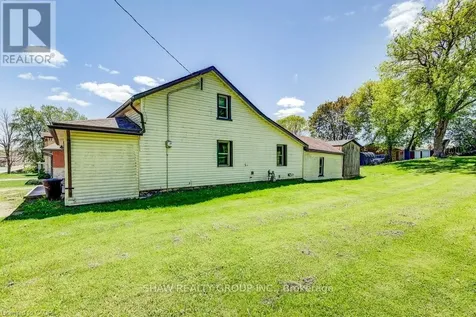 21 Main Street West Mapleton ON N0G 1P0